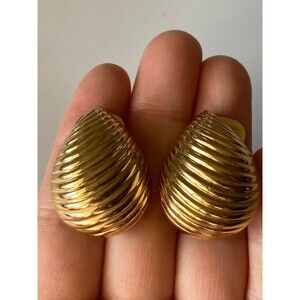 Vintage Christian Dior gold tone shell like clip on Earrings